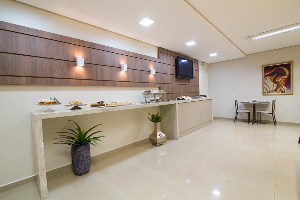 Hotel Trevo Cascavel Eksteriør billede